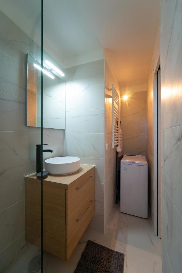 Grand Appartement 3 Chambres Avec Clim Et Balcon Marseille Exterior photo